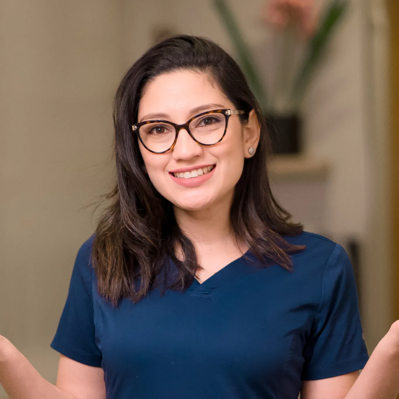 Dra. Marcela Burgos — Odontopediatría